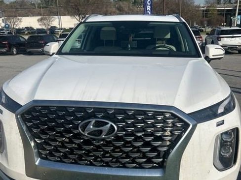 Used 2021 Hyundai Palisade Calligraphy image 3