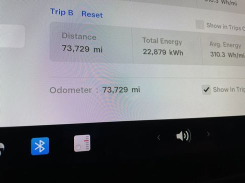 Used 2021 Tesla Model 3 Performance image 17