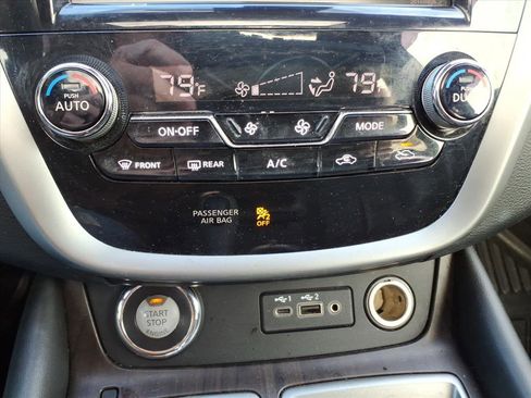 Used 2021 Nissan Murano Platinum w/ Cargo Package image 23