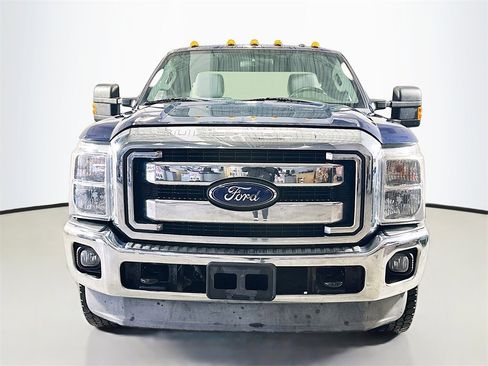 Used 2012 Ford F250 XLT w/ XLT Value Pkg image 4