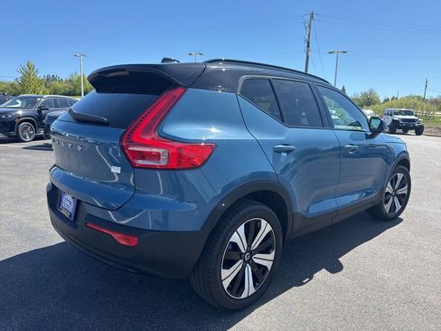 Used 2023 Volvo XC40 Recharge Plus AWD/4WD image 6