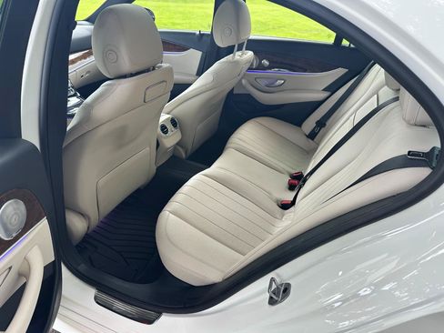 Used 2018 Mercedes-Benz E 300 w/ Premium 1 Package image 19