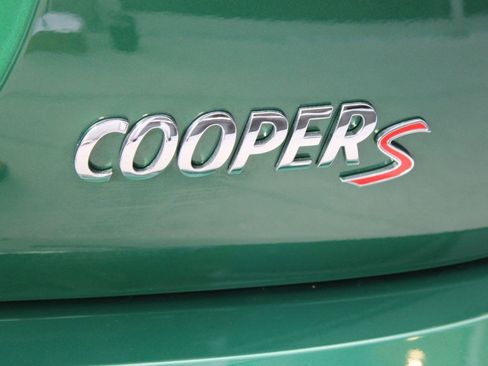 Used 2023 MINI Cooper S w/ Signature Upholstery Package image 20