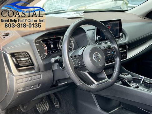 Used 2021 Nissan Rogue SV w/ Premium Package FWD image 9