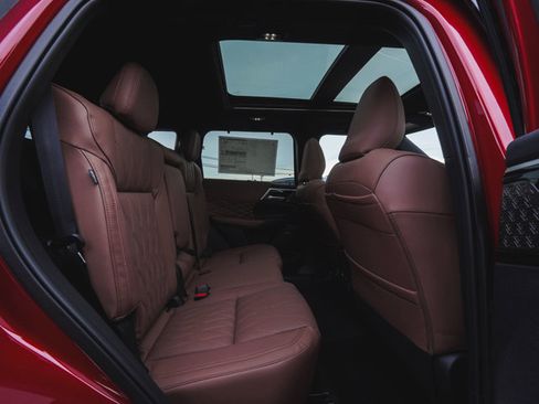 New 2026 Mitsubishi Outlander SEL image 35