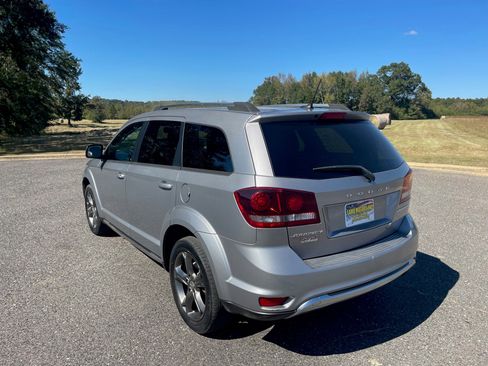 Used 2016 Dodge Journey Crossroad image 3