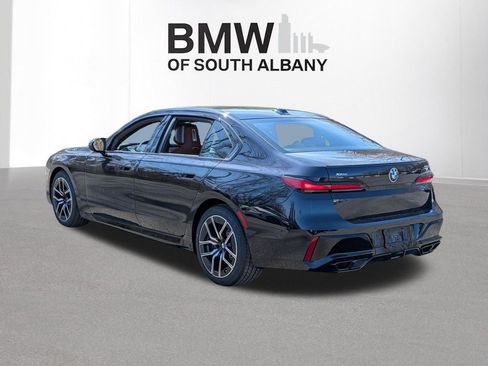 New 2026 BMW 760i xDrive w/ Executive Package AWD/4WD image 4