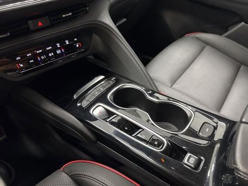 Used 2023 Buick Envision Essence w/ Sport Touring Package image 20