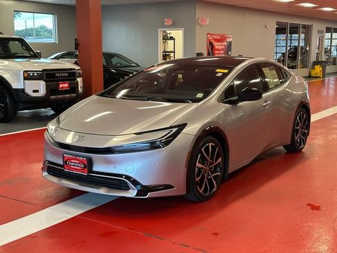 Certified 2024 Toyota Prius Prime Premium w/ Advanced Technology Package FWD image 7
