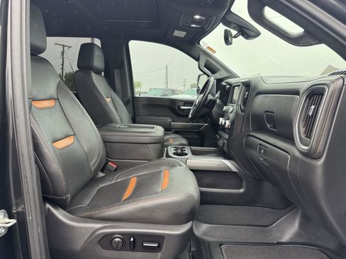 Used 2021 GMC Sierra 2500 AT4 w/ AT4 Premium Plus Package AWD/4WD image 40