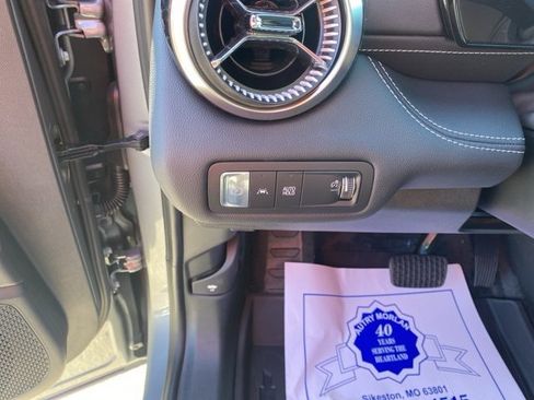 New 2026 Chevrolet Blazer EV LT image 18