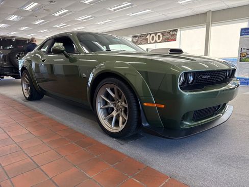 Used 2023 Dodge Challenger R/T Scat Pack image 3