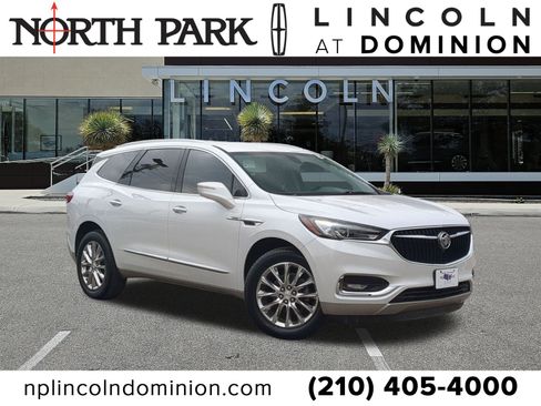 Used 2020 Buick Enclave Essence w/ Sound and Sites Package image 1