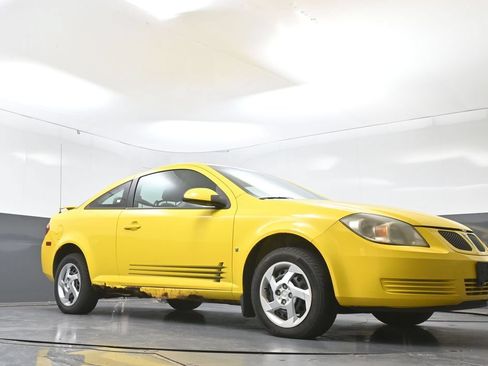 Used 2008 Pontiac G5 FWD image 23