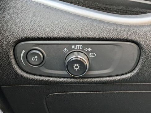 Used 2024 Chevrolet Malibu LT image 18