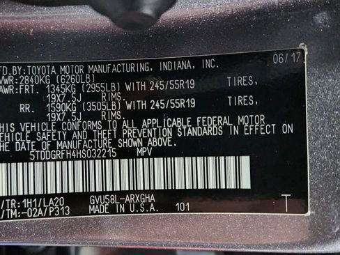 Used 2017 Toyota Highlander Limited image 64