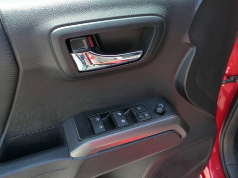 Used 2023 Toyota Tacoma TRD Off-Road RWD image 16