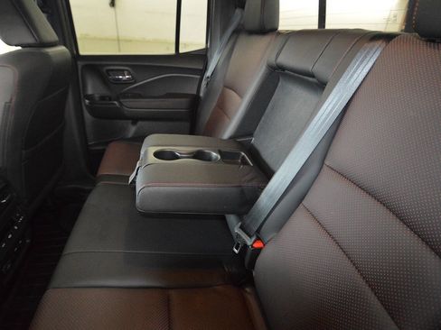 Used 2026 Honda Ridgeline Black Edition image 30