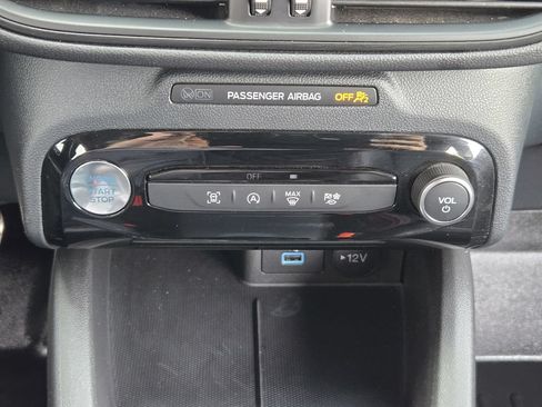 Used 2023 Ford Escape ST-Line w/ Tech Pack #1 FWD image 16