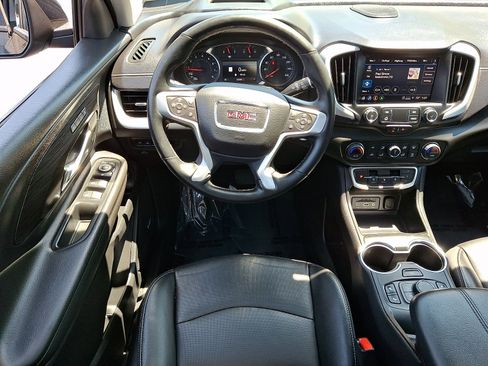 Used 2023 GMC Terrain SLT w/ Infotainment Package II AWD/4WD image 12
