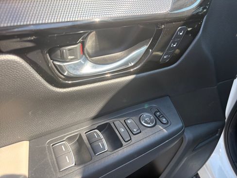 Used 2025 Honda CR-V EX-L image 36