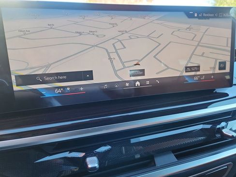New 2026 BMW X5 xDrive50e w/ Executive Package AWD/4WD image 16