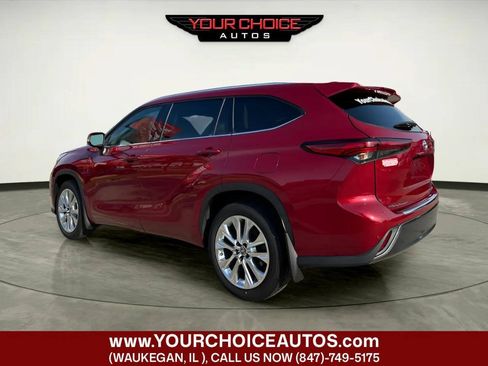 Used 2022 Toyota Highlander Limited AWD/4WD image 3