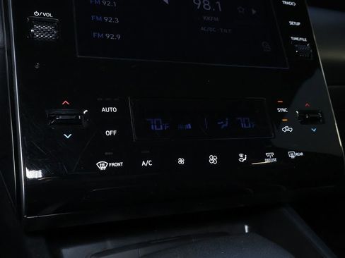 Used 2024 Hyundai Santa Cruz SEL image 28