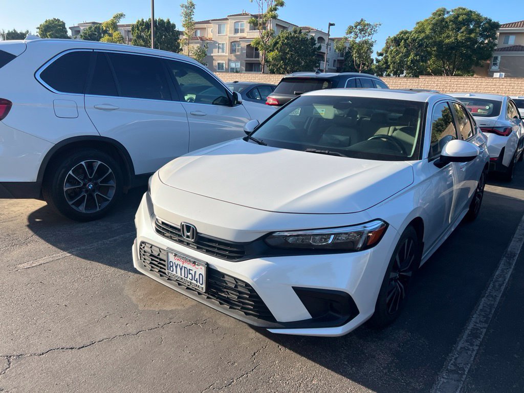 Used 2022 Honda Civic EX image 3