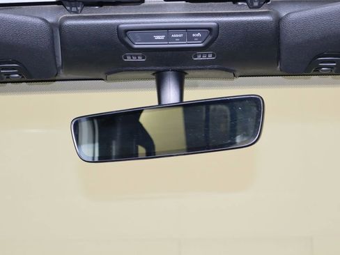 Used 2022 Jeep Wrangler Unlimited Sahara AWD/4WD image 23