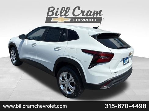 New 2026 Chevrolet Trax LS FWD image 33