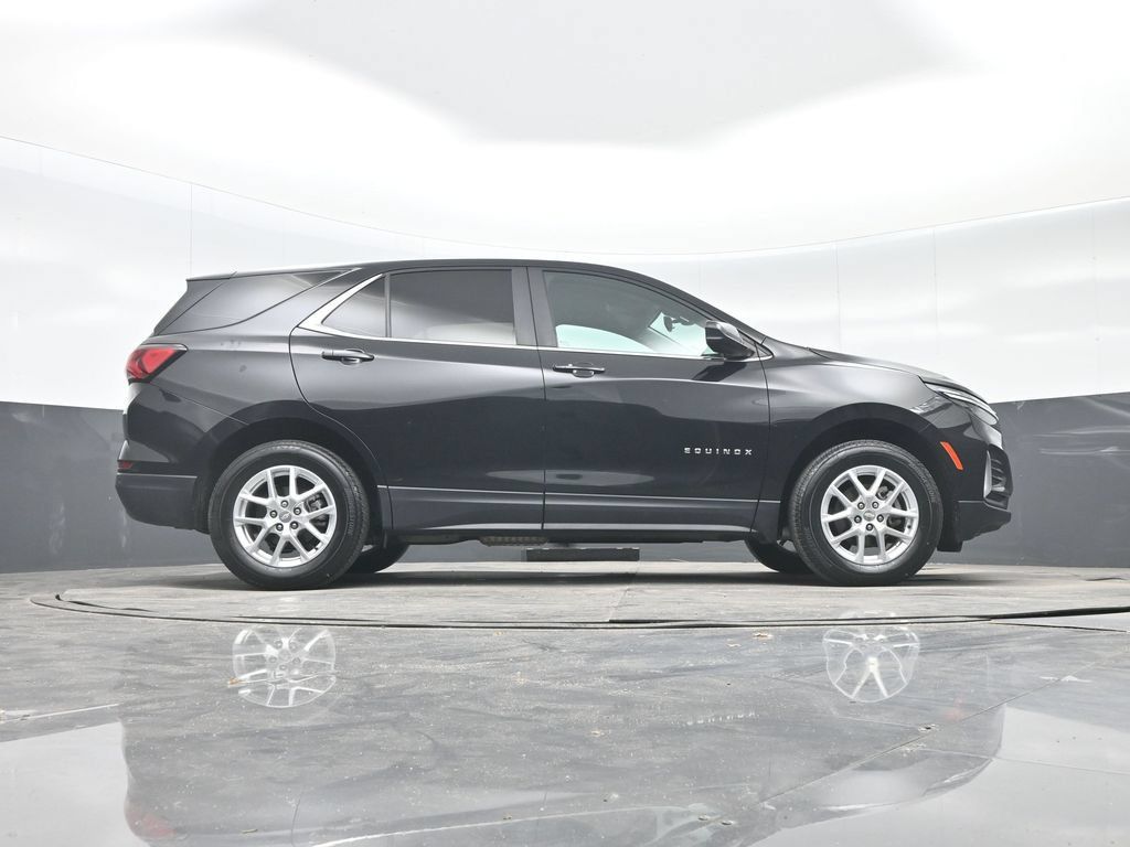 Used 2024 Chevrolet Equinox LT AWD/4WD image 31