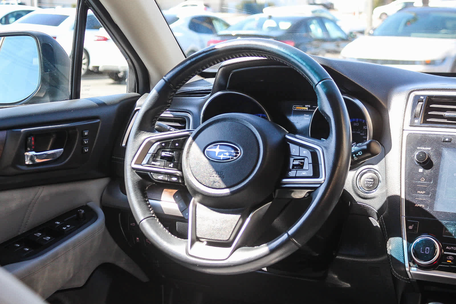 Used 2018 Subaru Outback 3.6R Limited AWD/4WD image 19