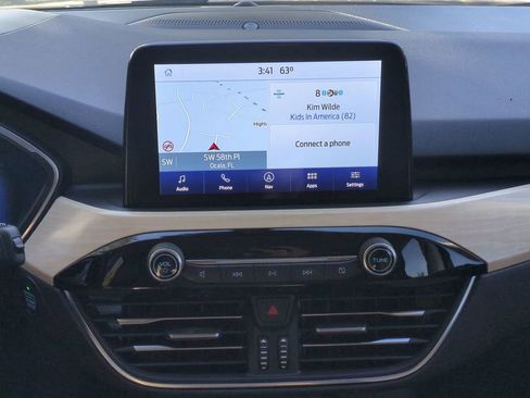 Used 2021 Ford Escape Titanium w/ Titanium Elite Package image 17