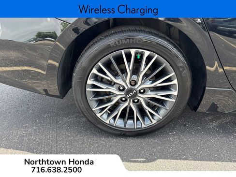 Used 2023 Kia Forte GT-Line w/ GT-Line Premium Package FWD image 14