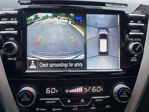 Used 2018 Nissan Murano SL w/ Moonroof Package AWD/4WD image 22