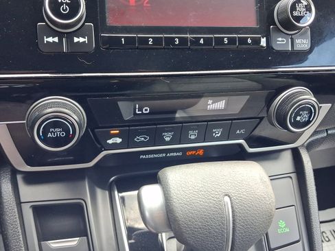 Used 2019 Honda CR-V LX image 17