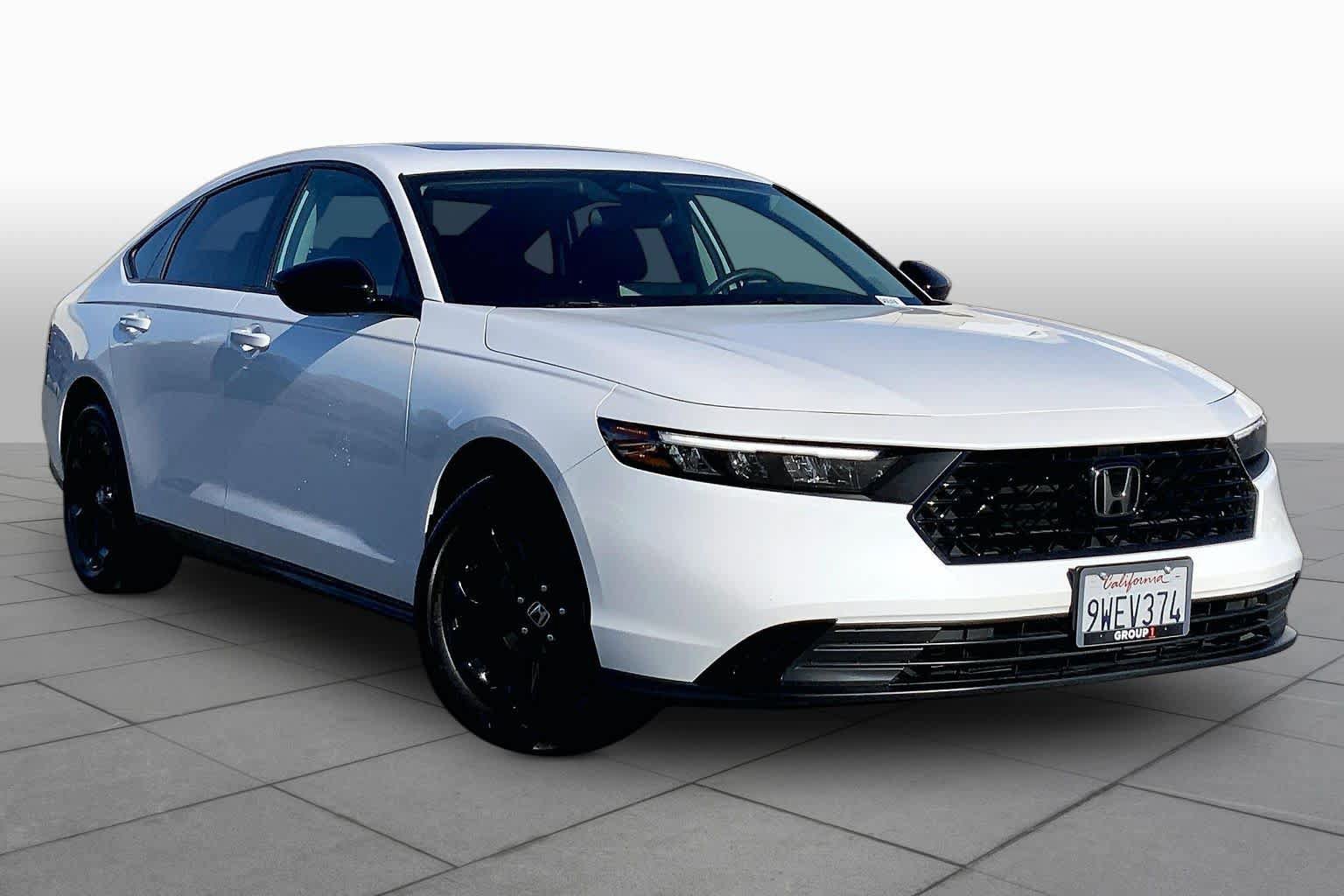 Used 2025 Honda Accord SE image 2