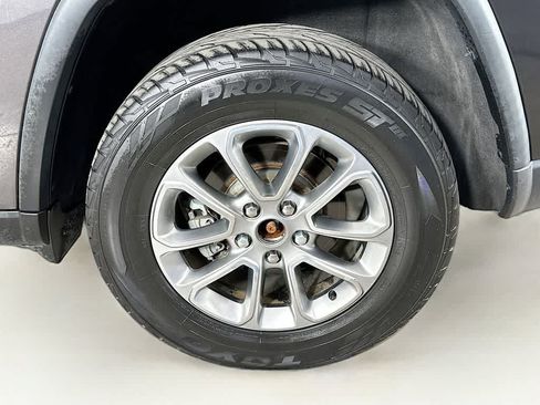 Used 2015 Jeep Grand Cherokee Limited w/ Luxury Group II RWD image 8