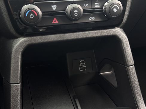 New 2026 Ford Ranger XLT image 19