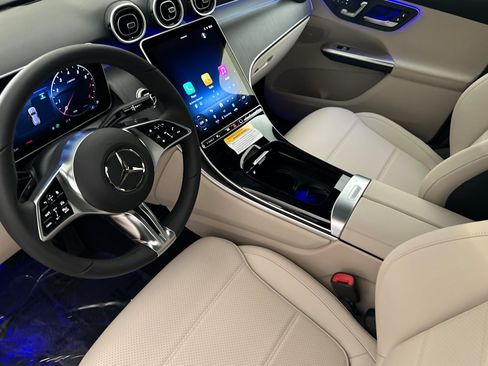 New 2026 Mercedes-Benz GLC 300 image 9