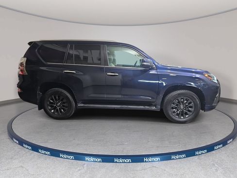 Used 2023 Lexus GX 460 Premium w/ Premium Package AWD/4WD image 5