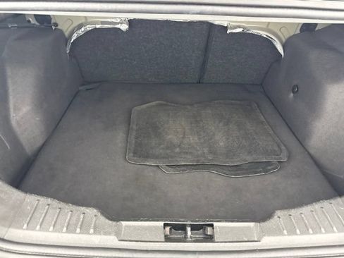 Used 2016 Ford Focus SE w/ SE Power Seat Package FWD image 30