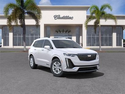 New 2025 Cadillac XT6 Luxury