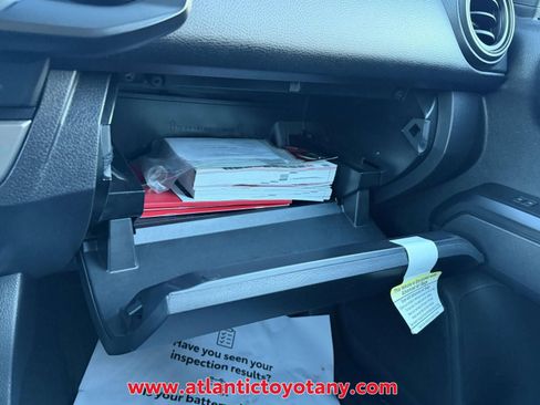 Used 2022 Toyota Tacoma SR w/ SX Package image 32