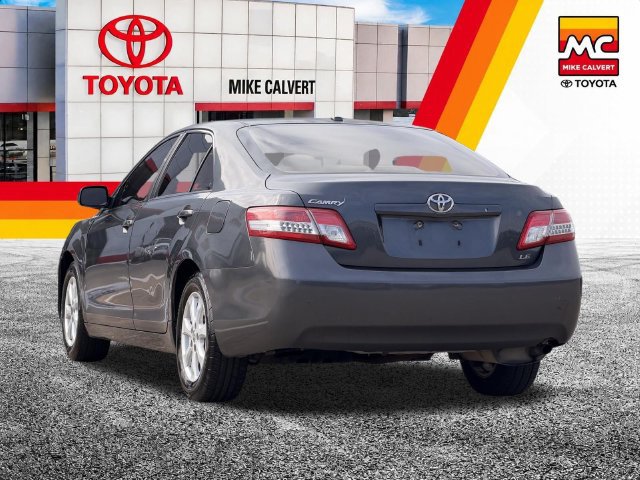 Used 2011 Toyota Camry LE w/ LE Extra-Value Pkg FWD image 4