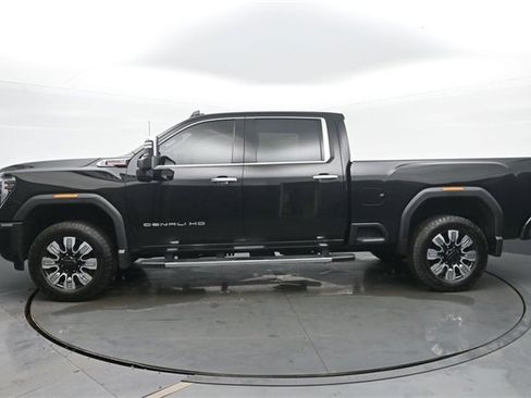 Used 2024 GMC Sierra 2500 Denali w/ Denali Reserve Package image 6