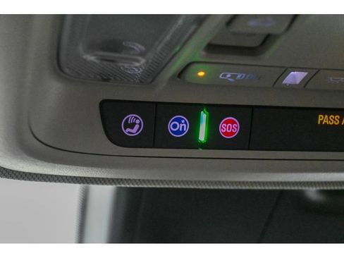 Certified 2023 Cadillac XT4 Luxury w/ Cold Weather Package image 34