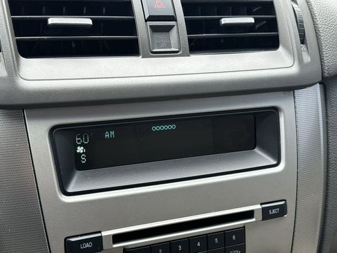 Used 2010 Ford Fusion Hybrid image 18