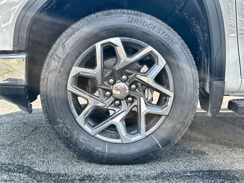 New 2026 GMC Sierra 1500 SLT w/ SLT Premium Package image 12